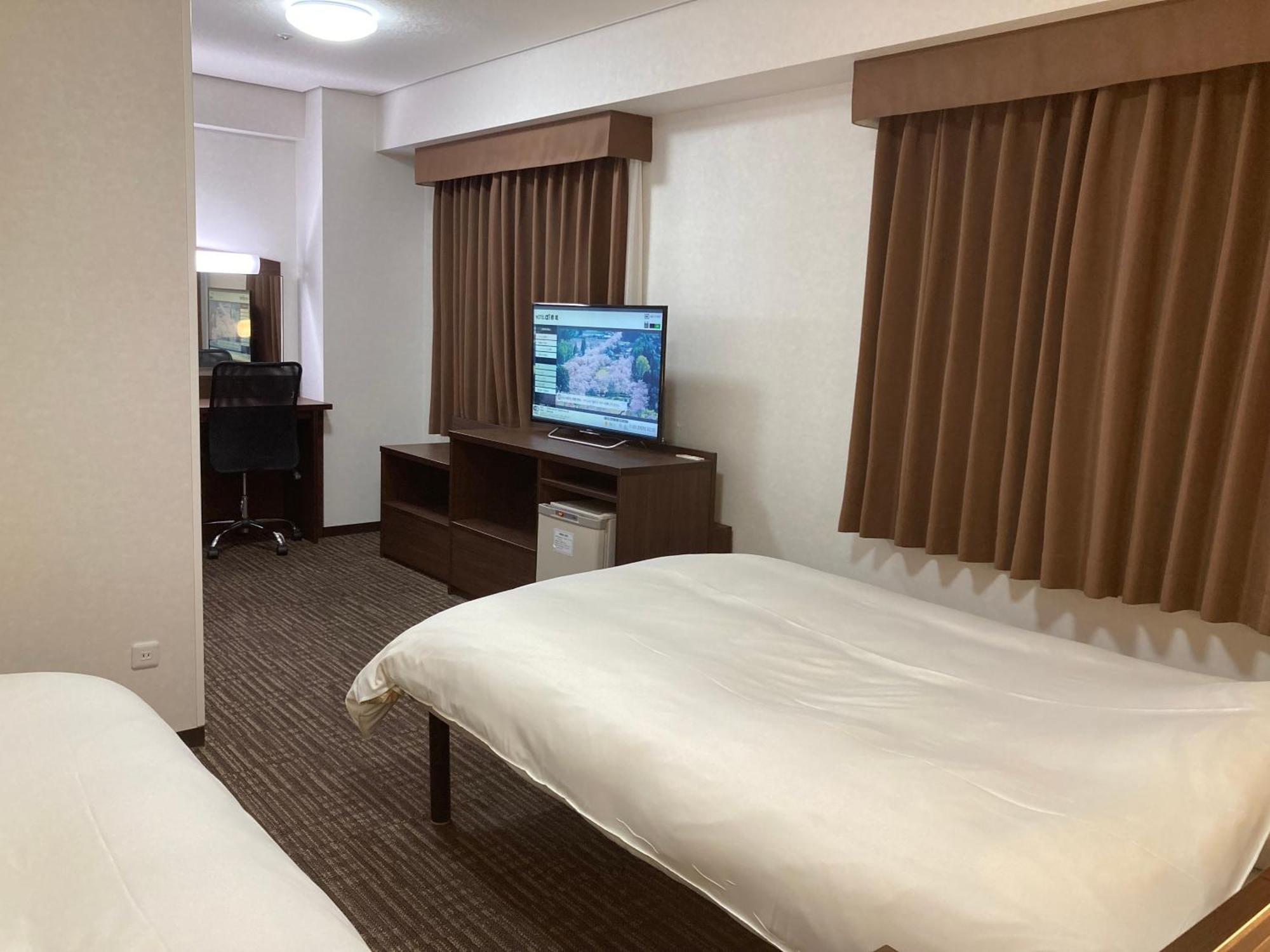 Hotel Alpha-One Miyakonojō Екстериор снимка